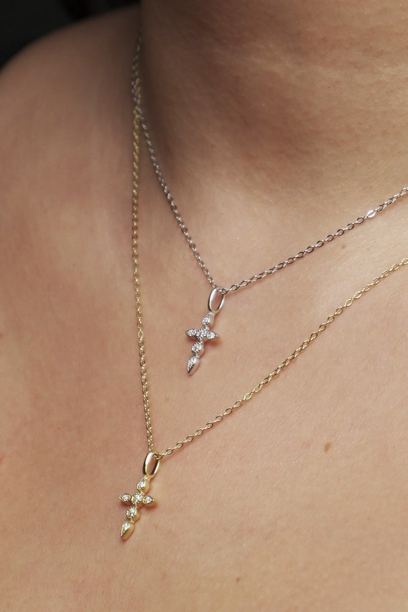 LUMERA CROSS
