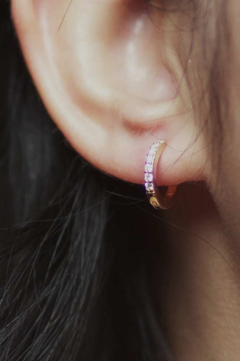 VOWELLE HOOPS